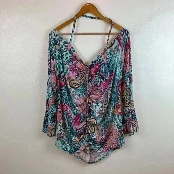 VENUS cold shoulder bell sleeve top on bright colors and animal print 3X - Picture 1 of 7